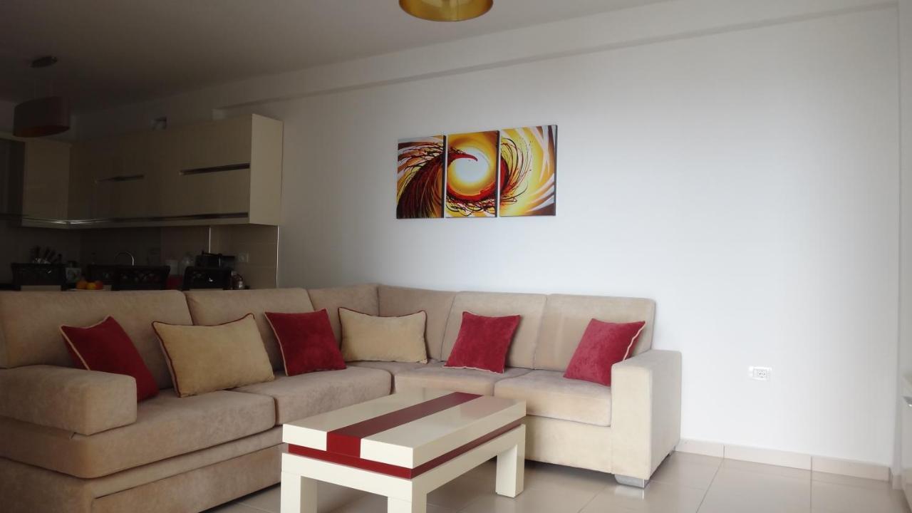Appartement In White Saranda
